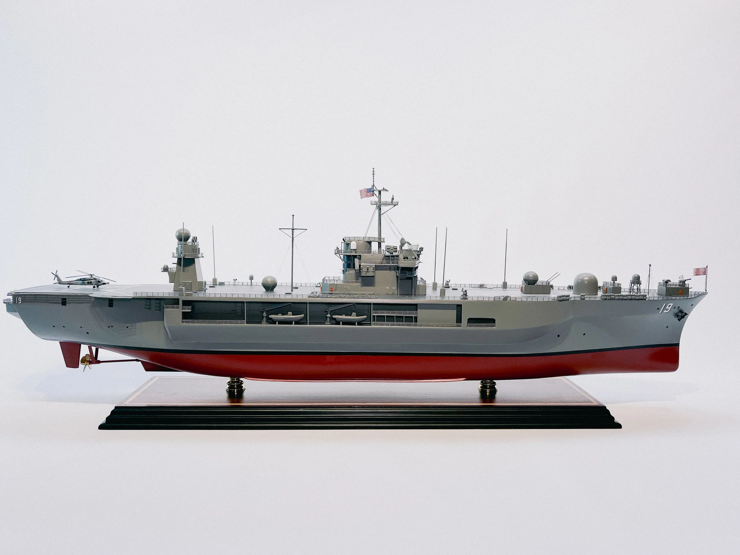 THE  NAVY リトグラフ1840年 Museum of Military Models - USS Blue Ridge (LCC-19)